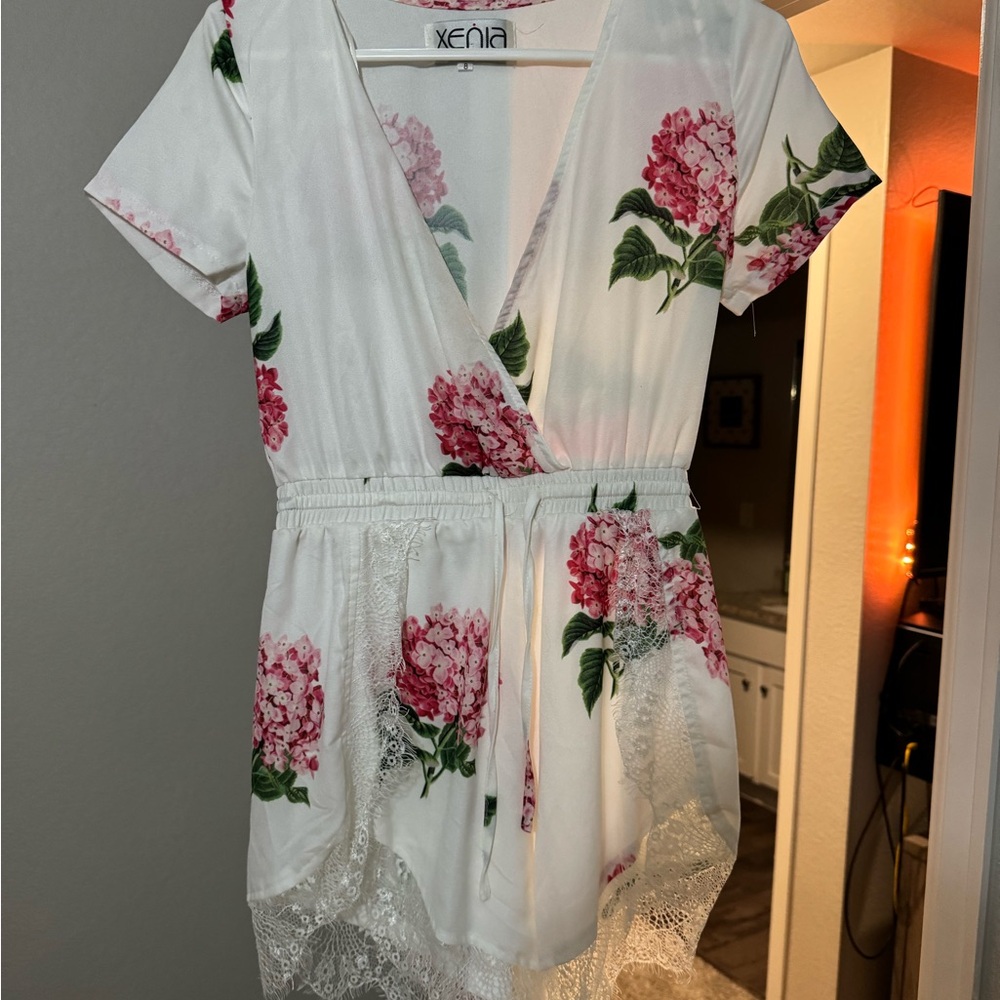 Xenia White Floral Lace Trim romper